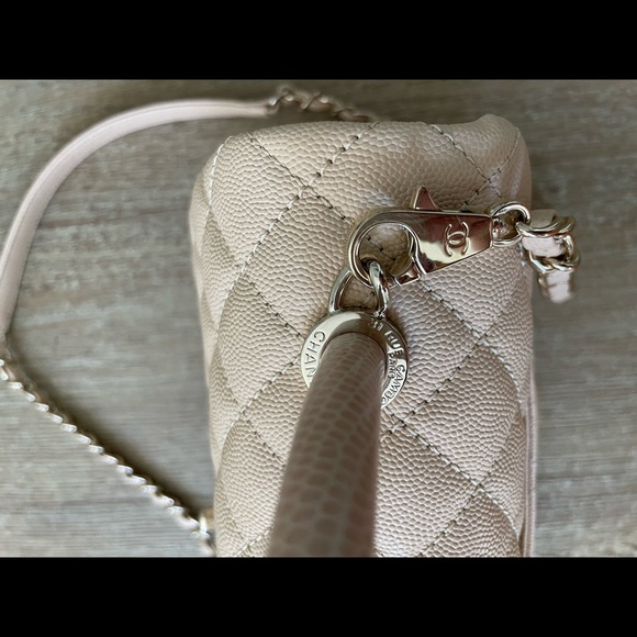 CHANEL Medium Coco Handle in Light Beige - Picture 11 of 14